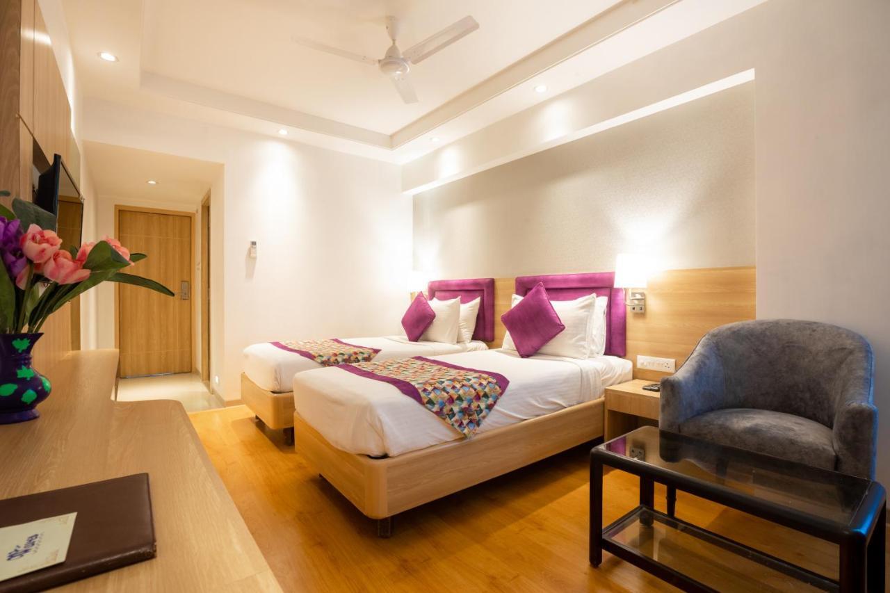 Freesia By Express Inn Pālghar Εξωτερικό φωτογραφία