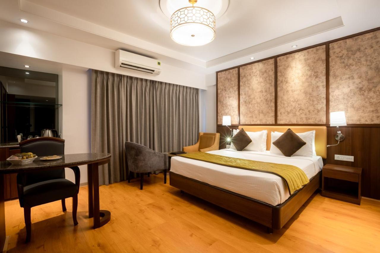 Freesia By Express Inn Pālghar Εξωτερικό φωτογραφία