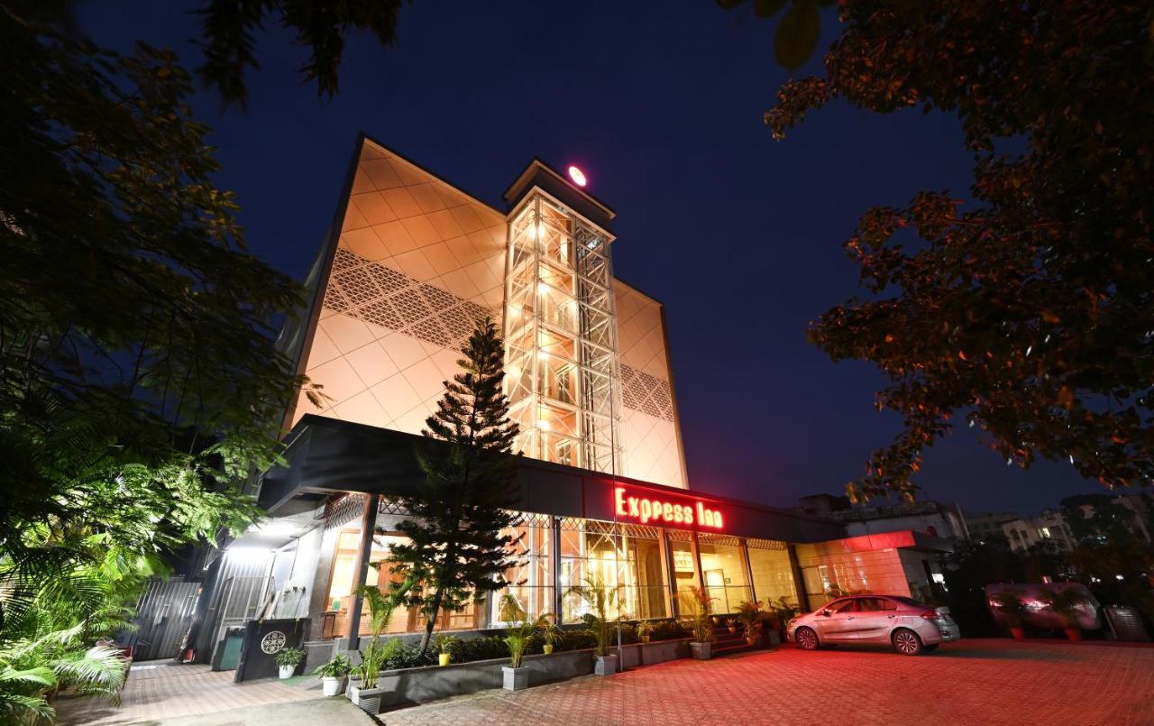 Freesia By Express Inn Pālghar Εξωτερικό φωτογραφία