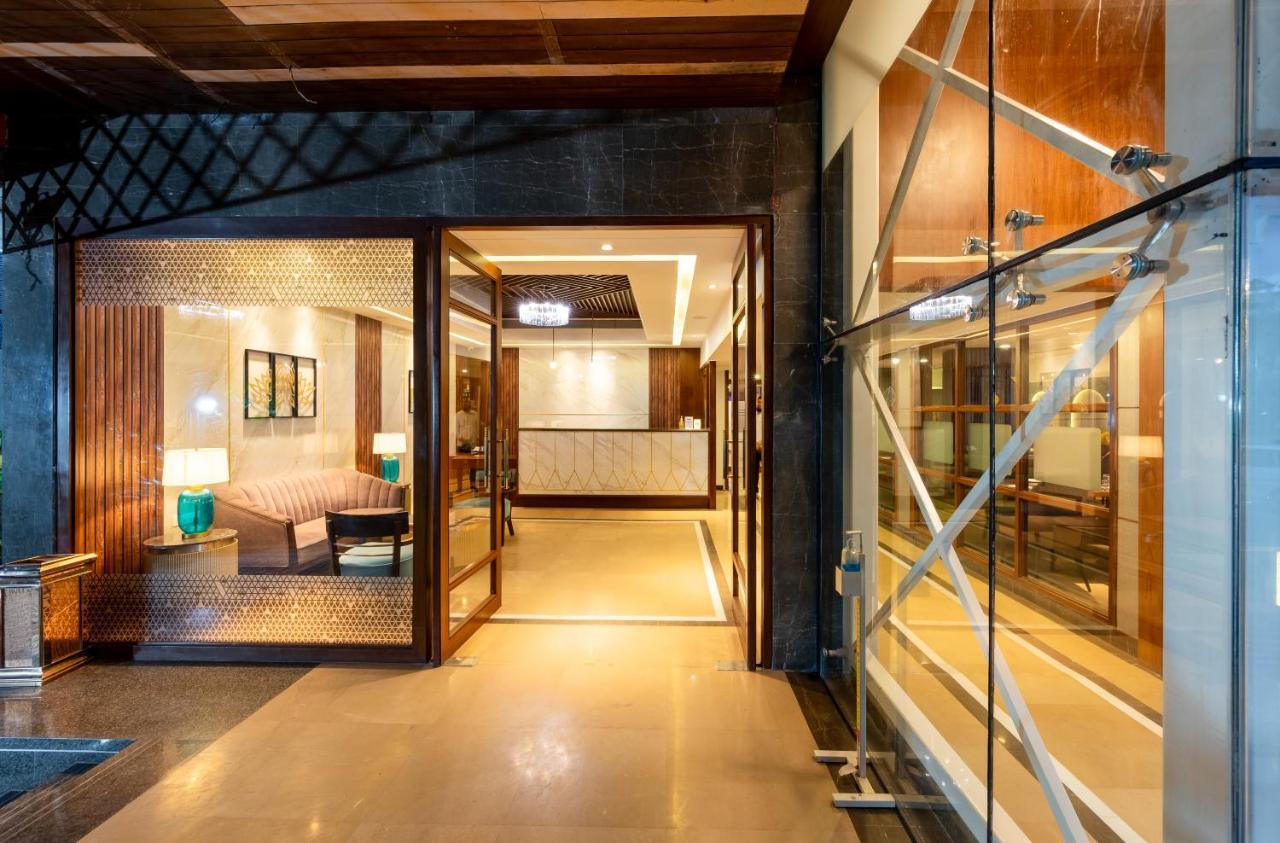 Freesia By Express Inn Pālghar Εξωτερικό φωτογραφία