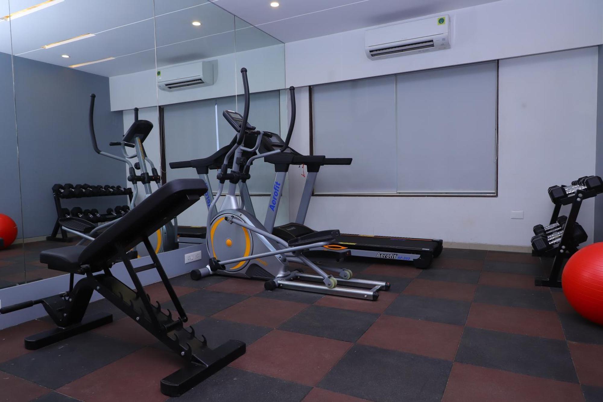 Freesia By Express Inn Pālghar Εξωτερικό φωτογραφία