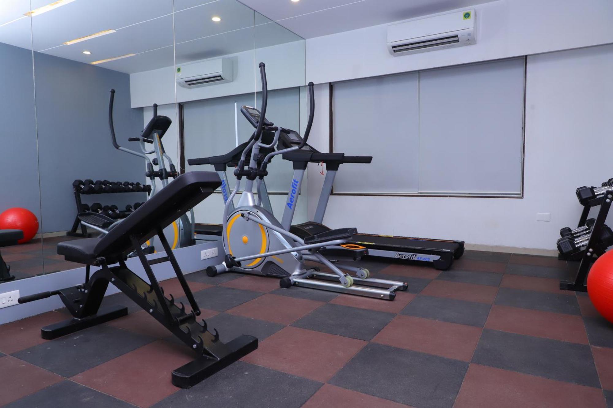 Freesia By Express Inn Pālghar Εξωτερικό φωτογραφία